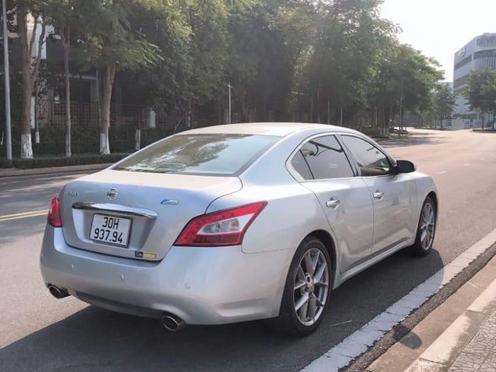 Nissan Maxima 3.5AT 2011 bạc .Nhập khẩu